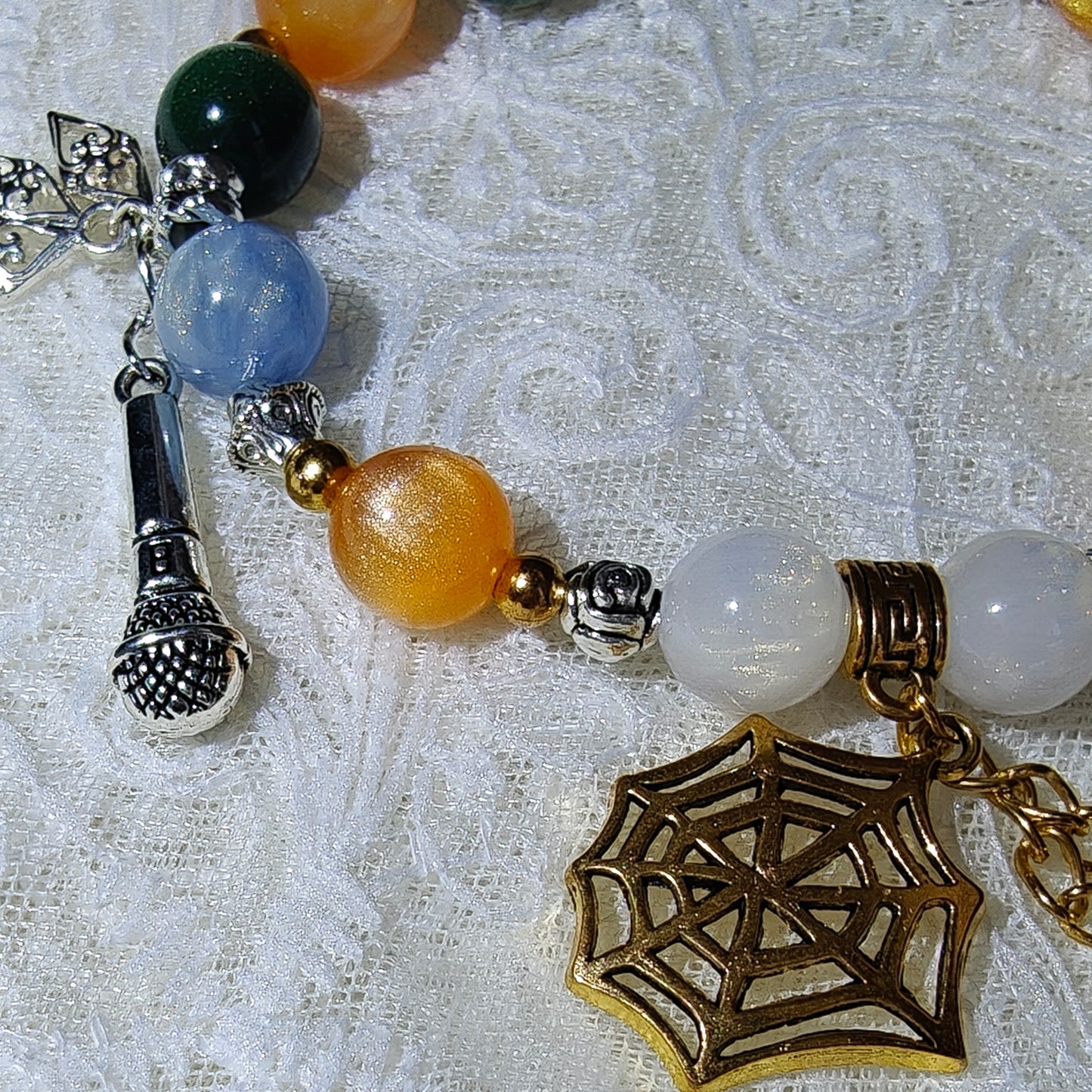 Smile House Kpop Demon Hunters Huntrix Zoey ~How It's Done~ Performance Inspired Round Beads Bracelet