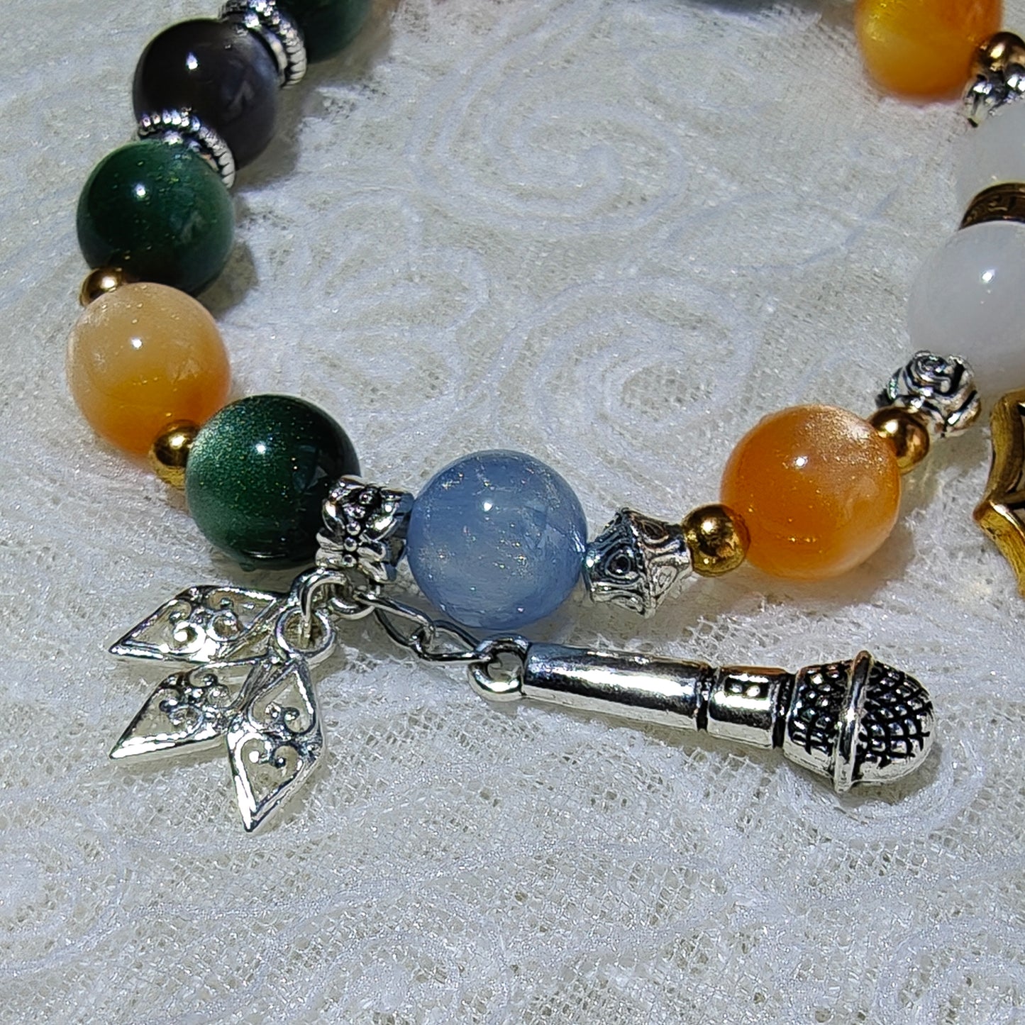 Smile House Kpop Demon Hunters Huntrix Zoey ~How It's Done~ Performance Inspired Round Beads Bracelet