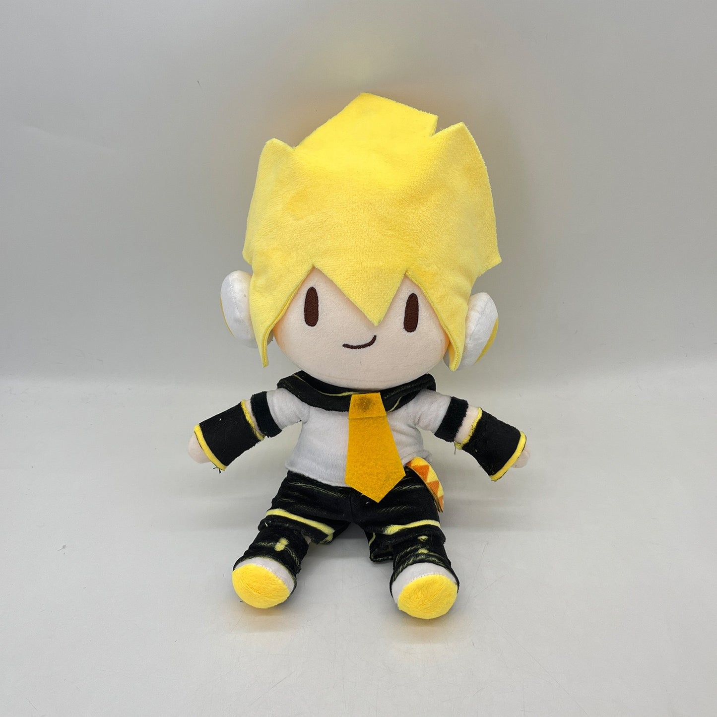 Smile House Green V Singer Twins Rin Len Plush Doll 28CM